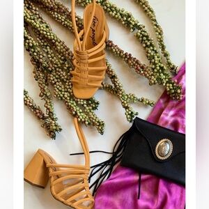 new free people colette cinched heel